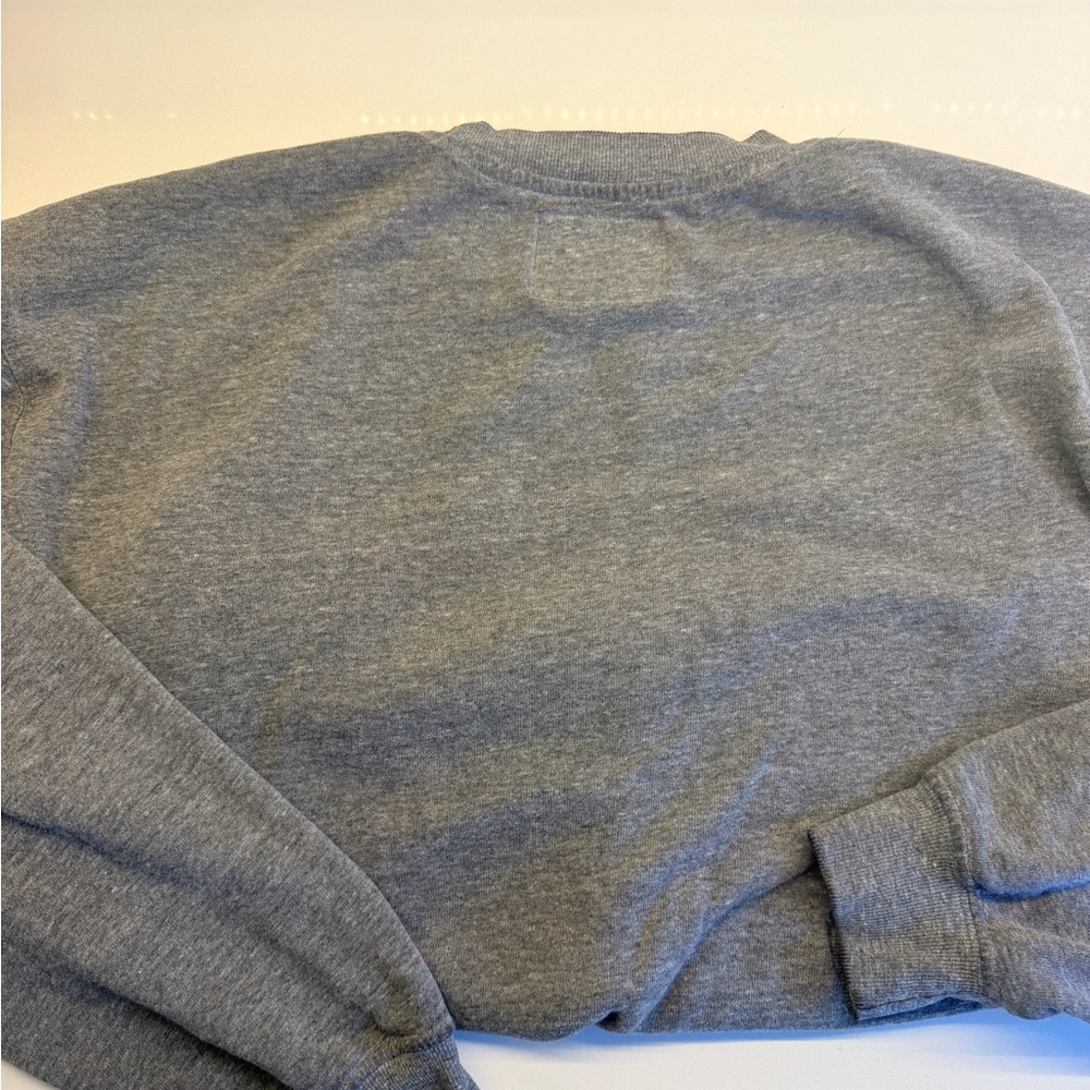 Barry’s Bootcamp Unisex Crewneck Sweatshirt – Size XL - Picture 4 of 4